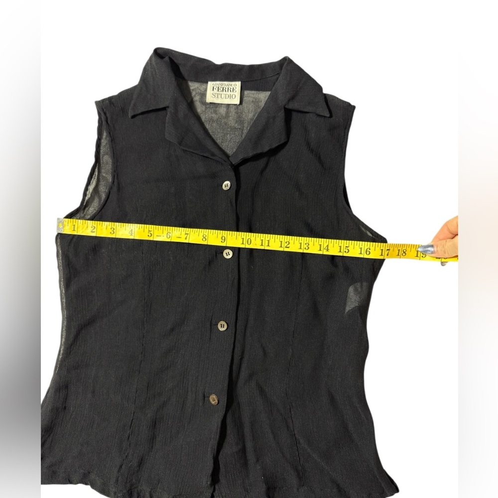 Gianfranco Ferre Black Sleeveless Button Shirt Top - Picture 2 of 6